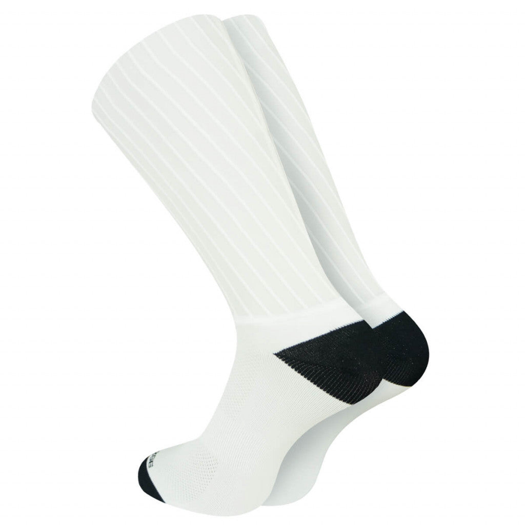 Tineli Long Aero Socks - White